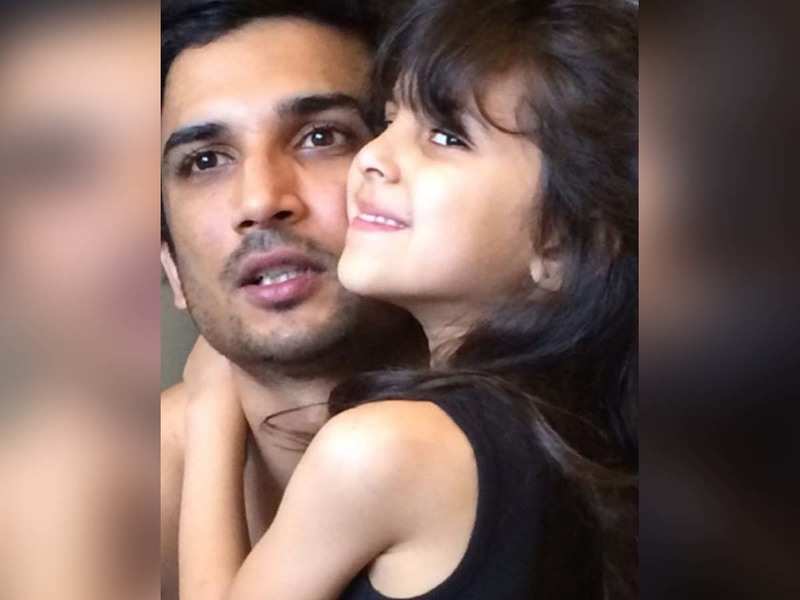 Sushant Singh Rajput S Us Based Sister Shares An Adorable Picture