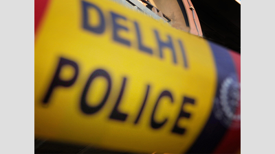 Body of constable found hanging in south Delhi