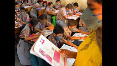 Maharashtra: Teachers bunk Covid duty, to pay up Rs 500 fine