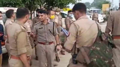 UP: Eight cops killed in encounter with criminals near Kanpur