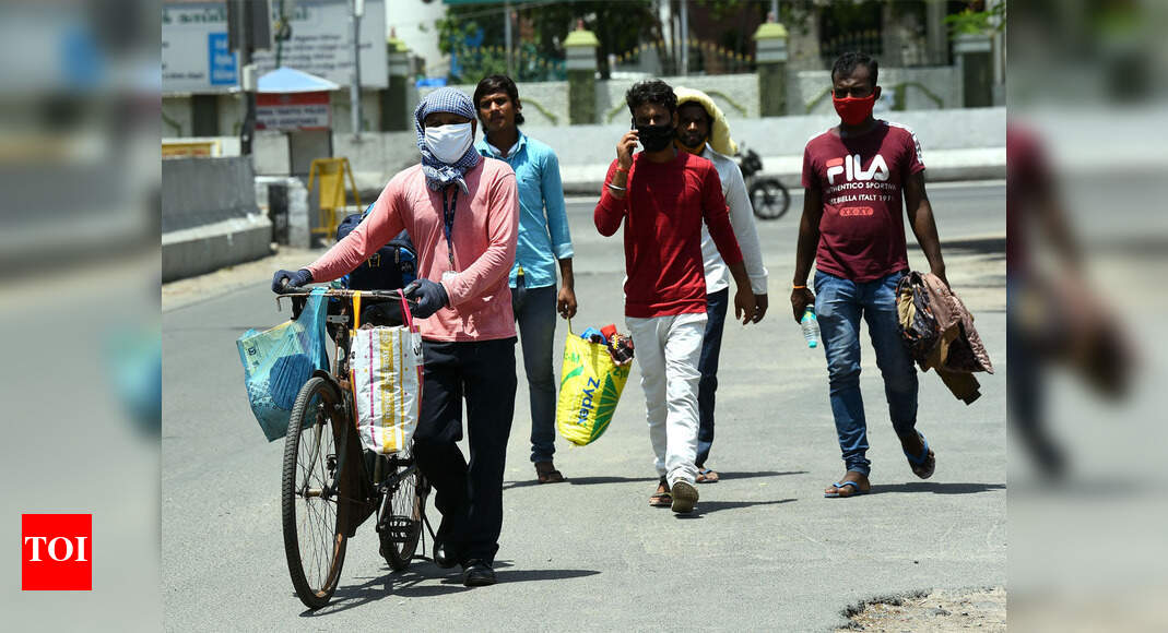 After carpool app in 2016, teen builds portal to connect migrant