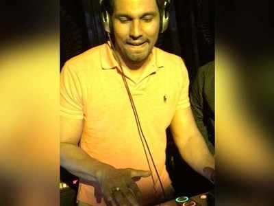 When Randeep Hooda turned DJ; watch the fun video here!