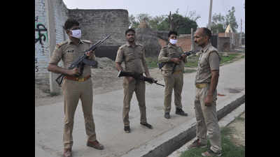 Kanpur encounter: Two cops of Gorakhpur, Maharajganj injured