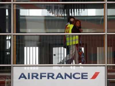 Air France, sister airline to cut 7,580 jobs