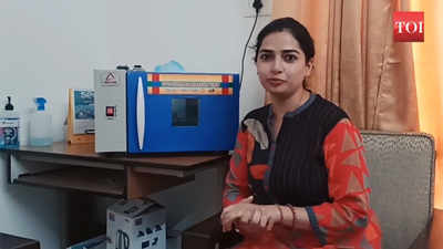 PU scientists develop UV chamber for disinfecting articles