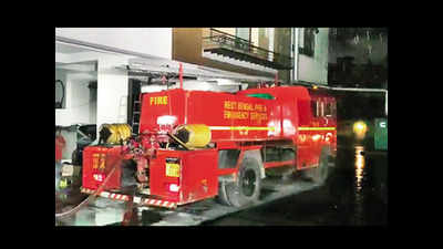 Kolkata: Residents in panic after high-rise fire on Belvedere Road in Alipore