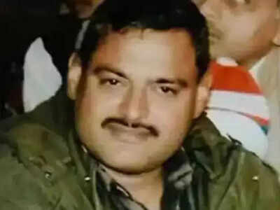 A high alert has been sounded along districts bordering Nepal to stop the elusive gangster Vikas Dubey from fleeing the country