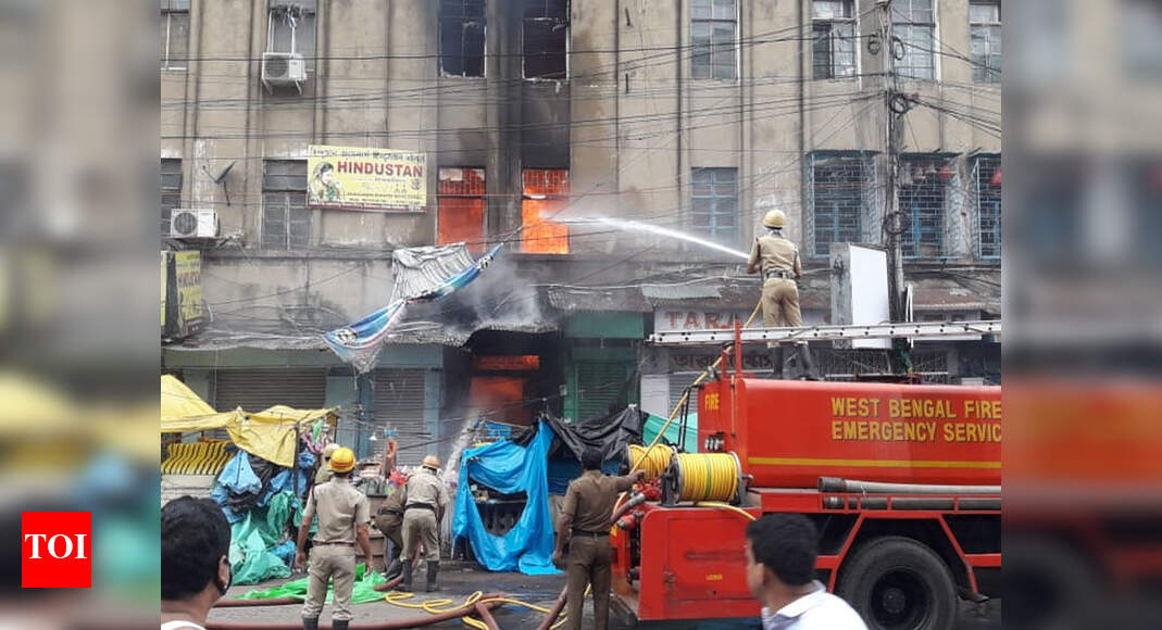 Fire in Kolkata: Fire breaks out at multi-storey building in Kolkata ...