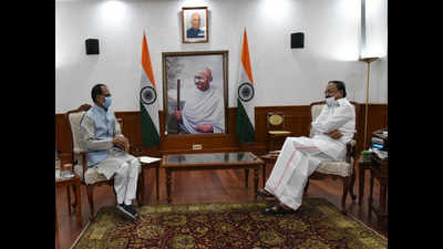 MP chief minister Shivraj Singh Chouhan calls on vice president Venkaiah Naidu