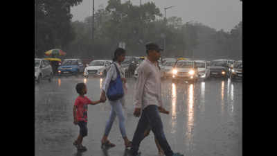 Sporadic rain in Delhi, more likely on Tuesday