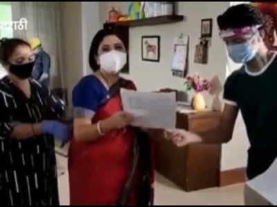 Watch: Nivedita Saraf and Girish Oak give fans a sneak peek into the set of Aggabai Sasubai