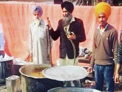 No pistols, Sikh man held for langar at Delhi's Shaheen Bagh: Kin
