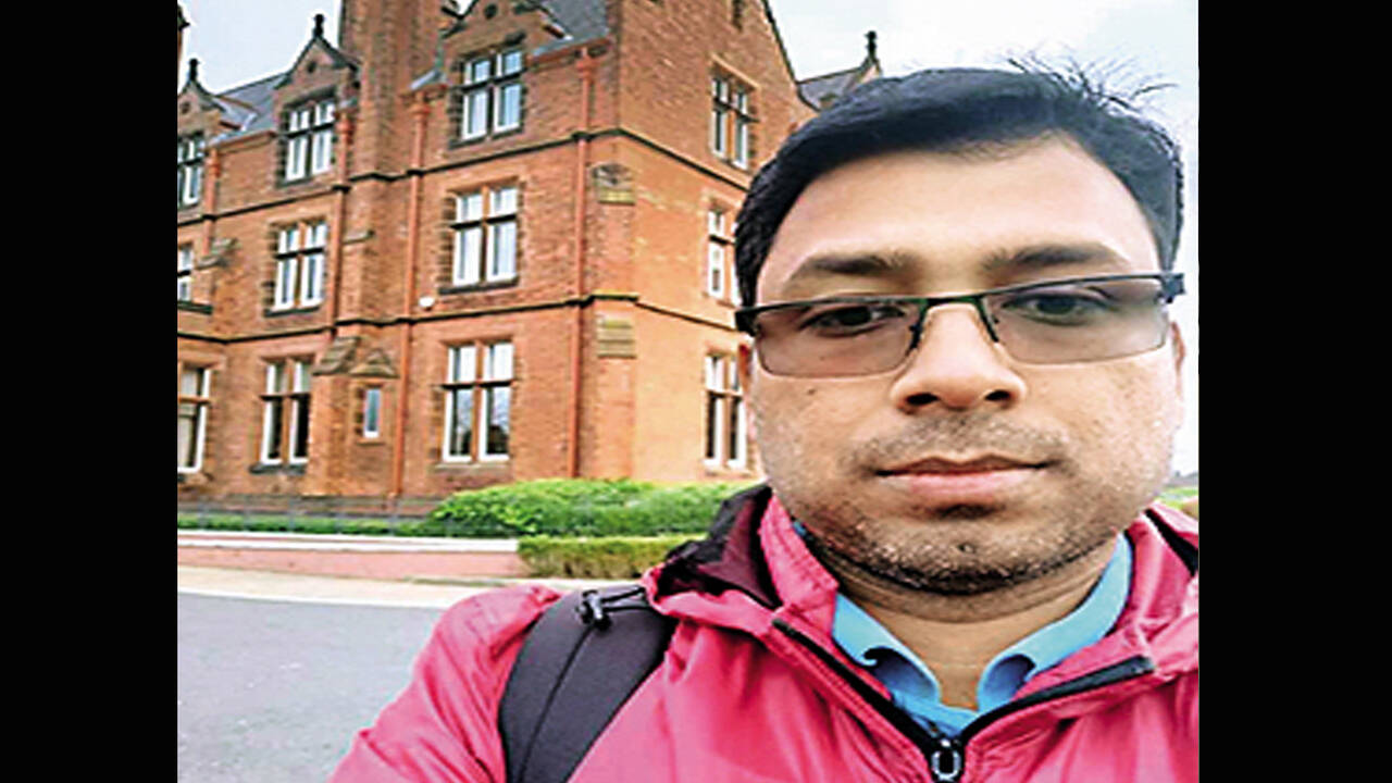 Dibrugarh professor suspended for uploading pornographic videos | Guwahati  News - Times of India