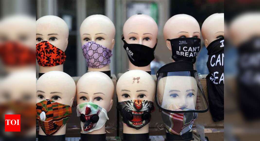 New Jersey to make face masks mandatory outdoors as US outbreak widens