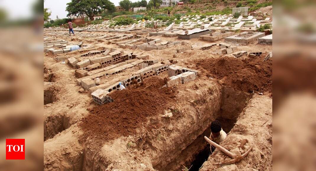 Yemen cemetery struggles to dig enough graves as coronavirus spreads