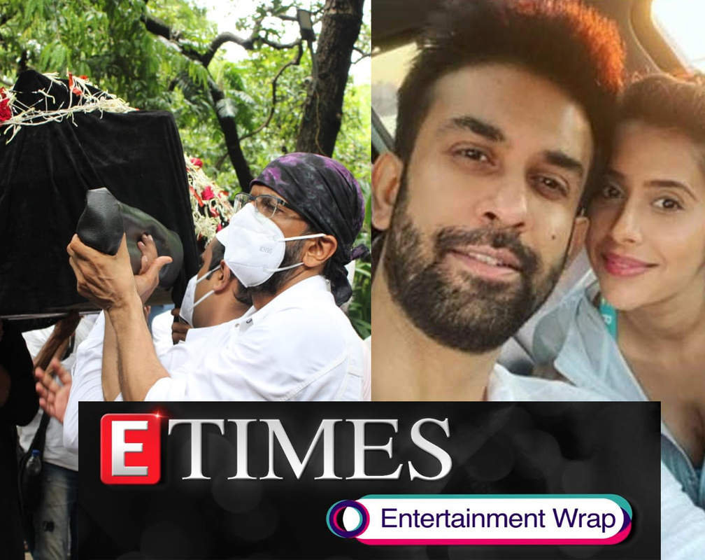 
Comedy legend Jagdeep laid to rest at a kabristan in Mumbai's Byculla; Sushmita Sen's brother Rajeev and wife Charu delete their wedding pictures amid separation rumours, and more...
