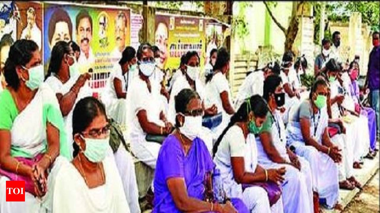 Shortage of nurses continues at Mahatma Gandhi Memorial Government Hospital  Tiruchy