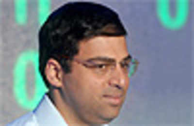 Anand beats Topalov in Amber opener