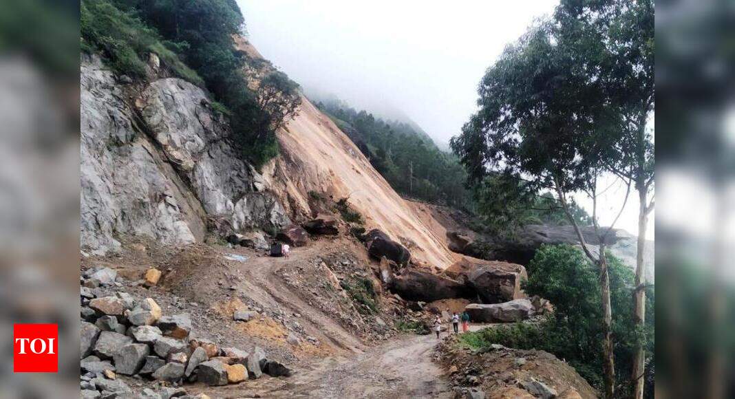 Landslides at Munnar Gap Road: Spl tahsildar’s report calls for probe
