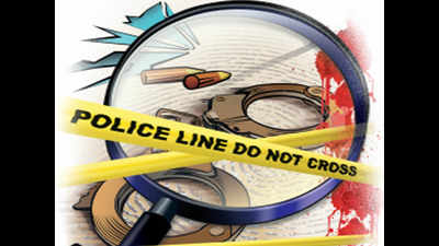 Delhi: Wife kills man for objecting to affair, four held