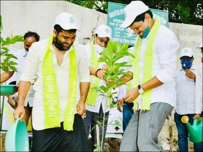 After Prabhas and Samantha, Sharwanand plants saplings as part of Green India Challenge