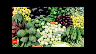 Vegetables, fruit prices spurt in three-day run-up to Pune’s total lockdown