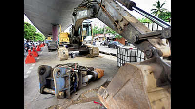 Demolition of Pune university, E-square flyovers to be completed in 15 days