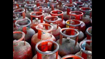 LPG supply to sealed areas to be hit by 50% in Pune