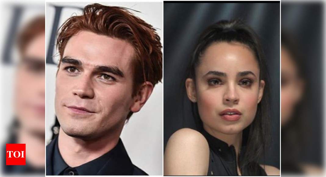 Songbird Kj Apa Sofia Carson Join Cast Of Pandemic Film Songbird English Movie News Times Of India