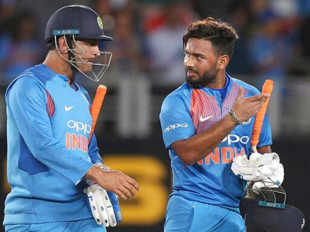 Rishabh Pant refers to MS Dhoni as his favourite batting partner | Cricket  News - Times of India