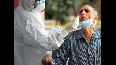 Ahmedabad: Infection rate must be reduced, says experts