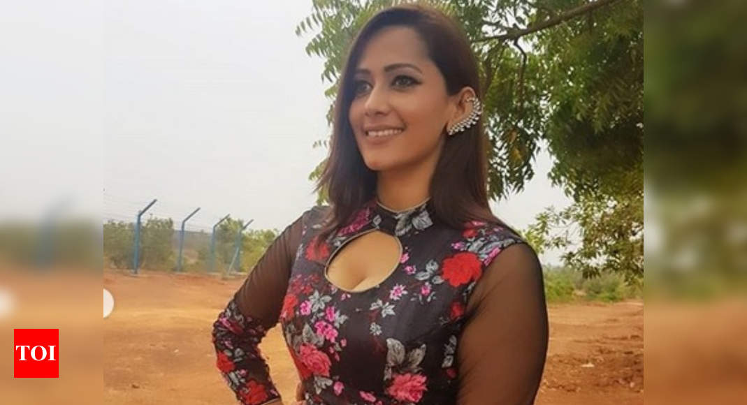 Sanjana Singh Sex Videos - Sanjana Singh is happy to get back to shoot | Tamil Movie News - Times of  India
