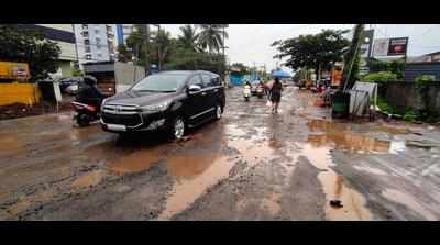 Residents seek repair of Kundannoor-Petta Road