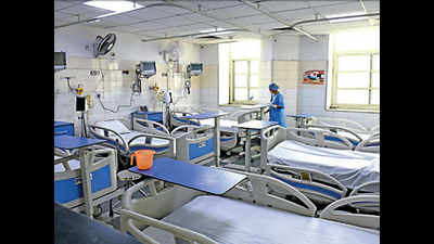 Active cases only 14%, 3 of 4 beds free in Delhi