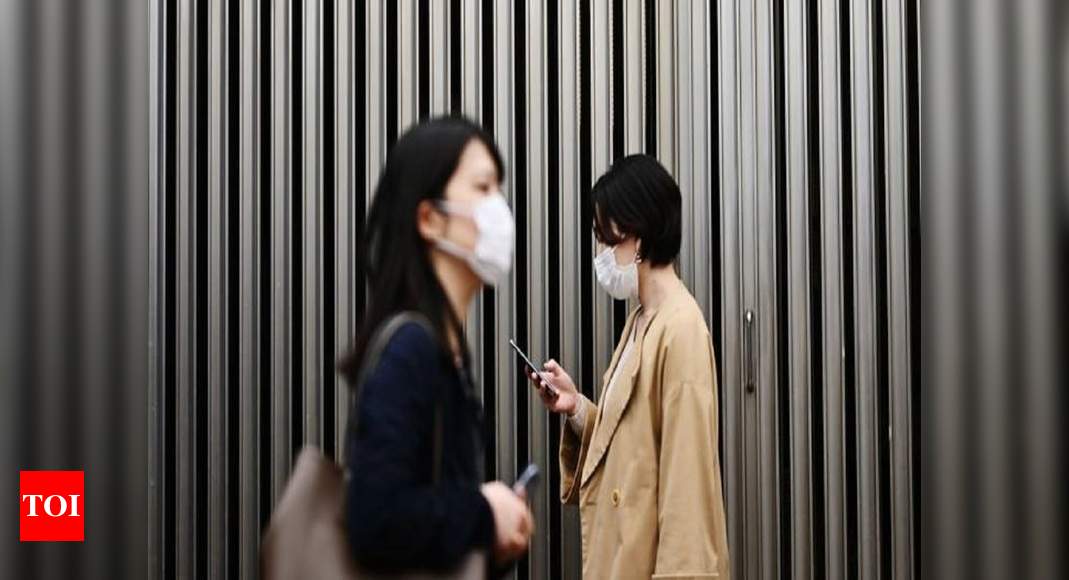 US scientists re-emphasize on using face masks as Covid-19 cases surge