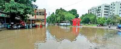 Waterlogged campus at SSG Hospital in Vadodara