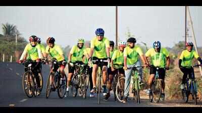 Dedicated infra urged for cycling in cities | Rajkot News - Times of India