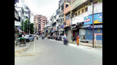 Residents flout lockdown rules, shops open in some areas of Kanpur
