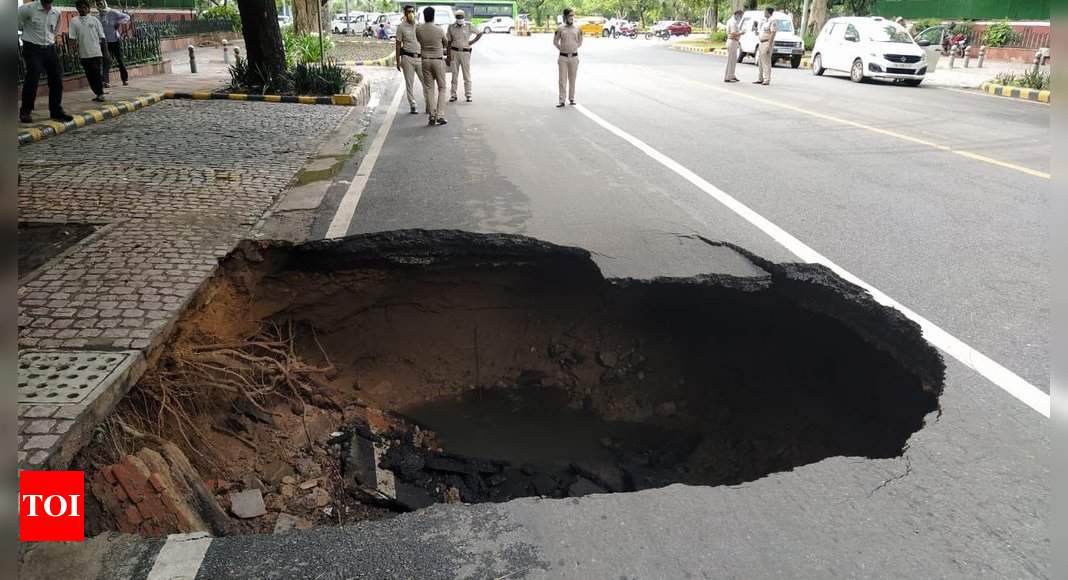 Delhi: Portion of Ashoka Road caves in after heavy rains | Delhi News ...