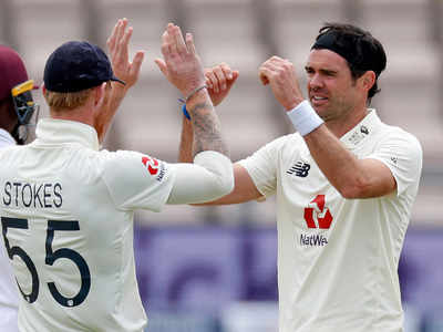Ben Stokes 'best all-rounder I've played with', says James Anderson