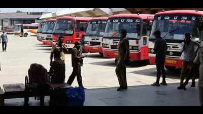 Bengaluru: Buses back on roads but virus-wary commuters stay away