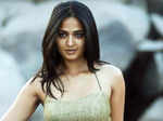 Anushka Shetty thanks fans for wishes and support as she completes 15 years in the entertainment industry