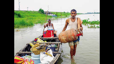 10 north Bihar districts hit by flood, 7.6 lakh people affected