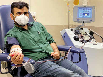 After long recovery from Covid, doctor donates plasma