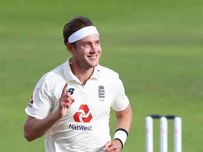 Burns hails Broad for being on brink of 500 Test wickets