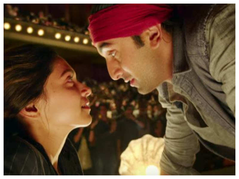 Did You Know That Break Up With Deepika Padukone Really Bothered Ranbir Kapoor Hindi Movie News Times Of India