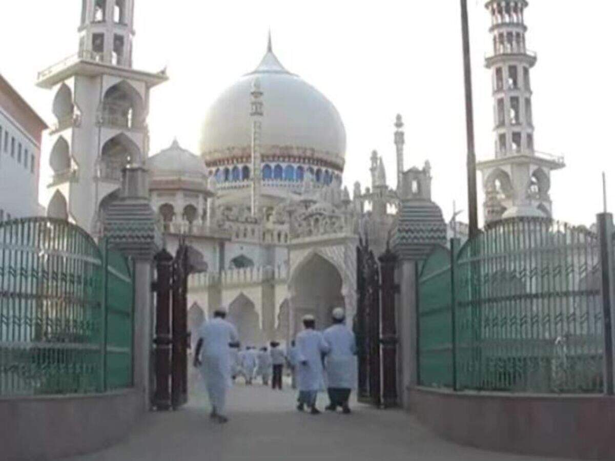Donating Money To Poor Not A Substitute For Animal Sacrifice Says Darul Uloom Deoband Meerut News Times Of India
