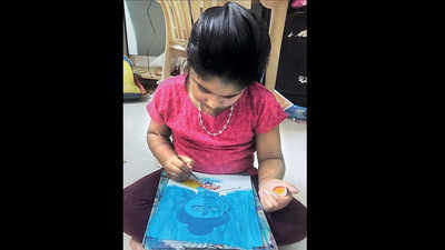 Girl, 7, sells her art to raise money for orphanage in Bengaluru