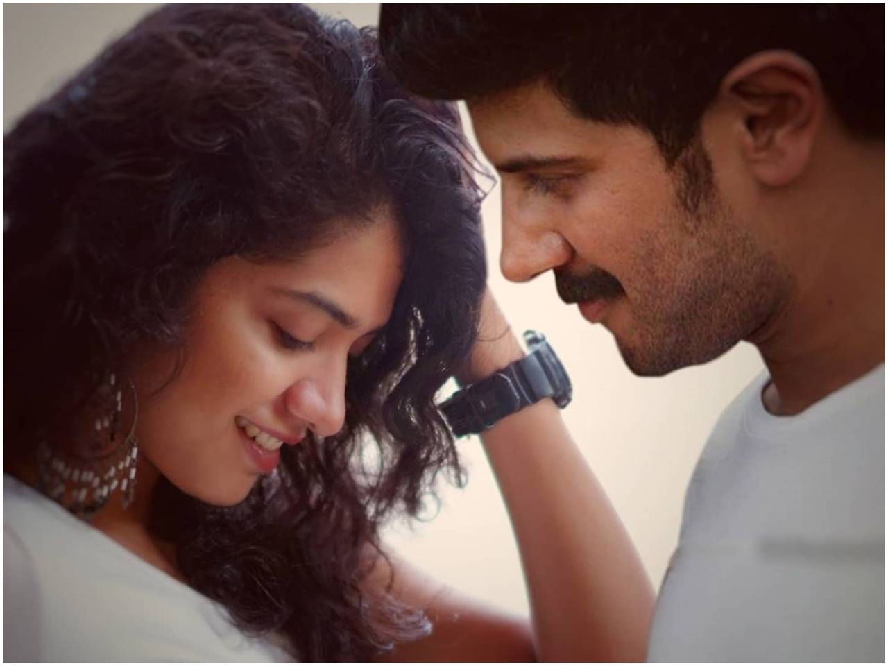 Why is THIS picture of Anarkali Marikar with Dulquer Salmaan so ...