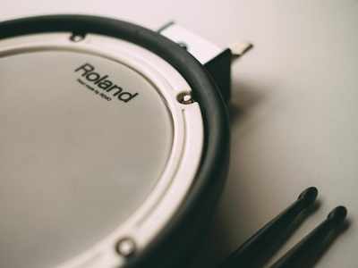 Electronic drums that are apt for both kids and adults